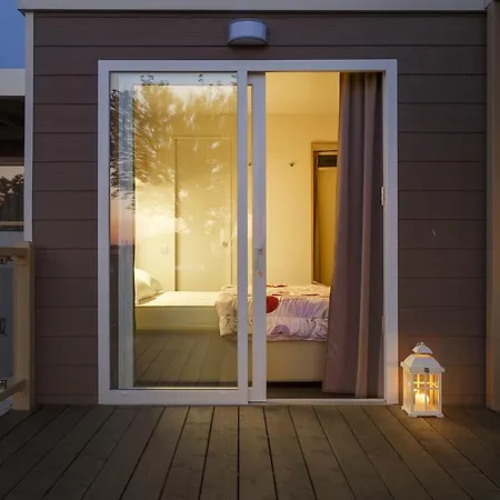 Vakantiepark Mobile Homes Premium Vista Mare Park By Camp4you Umag