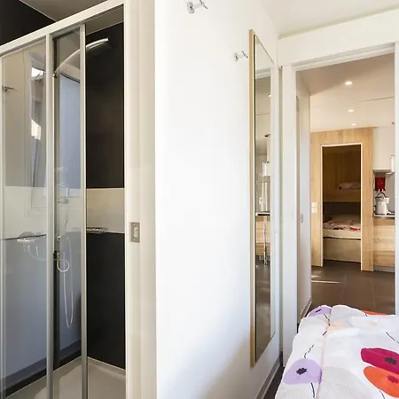 Vakantiepark Mobile Homes Premium Vista Mare Park By Camp4you Umag