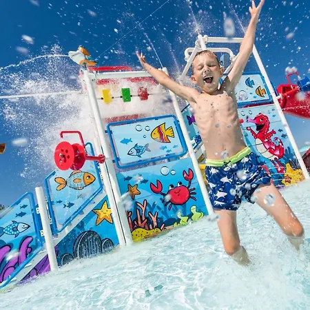 Mobile Homes Premium Vista Mare Park By Camp4you Holiday park 4*