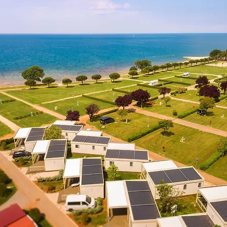 Holiday park Mobile Homes Premium Vista Mare Park By Camp4you 4*
